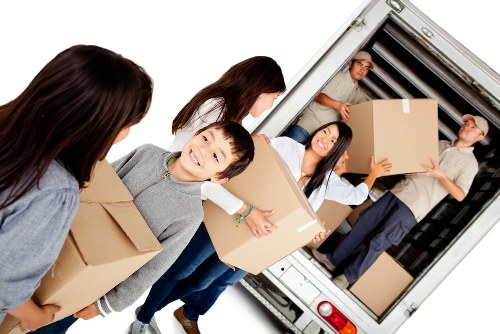 Removal van service helping with a local move in Finsbury Park
