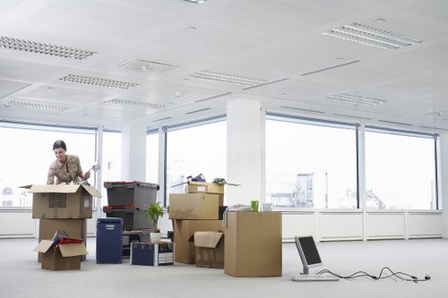 Safe payment section for moving services in Finsbury Park